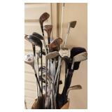 MMS072 - Golf Clubs