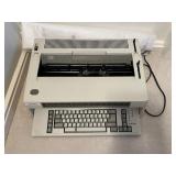 MMS200- IBM WheelWriter 10 Series Typewriter 