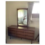 MMS215 Vintage Wooden Dresser With Mirror