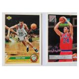 MMS244 - Pair Of Trading Cards (Basketball)