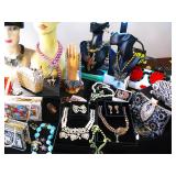 OUSTANDING Swarovski Crystal Purses / Heidi Daus Swarovski Crystal Bracelets - Earrings - Necklaces 