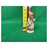 Hummel Little Sweeper Girl #171 4 1/2 "