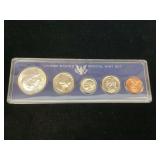 1966 US SPECIAL MINT SET - COINSCHRISTMAS TREE ANGEL TOPPERS