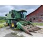 (1329) John Deere Combine