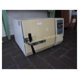 Tuttnauler Autoclave Steam Sterilizer